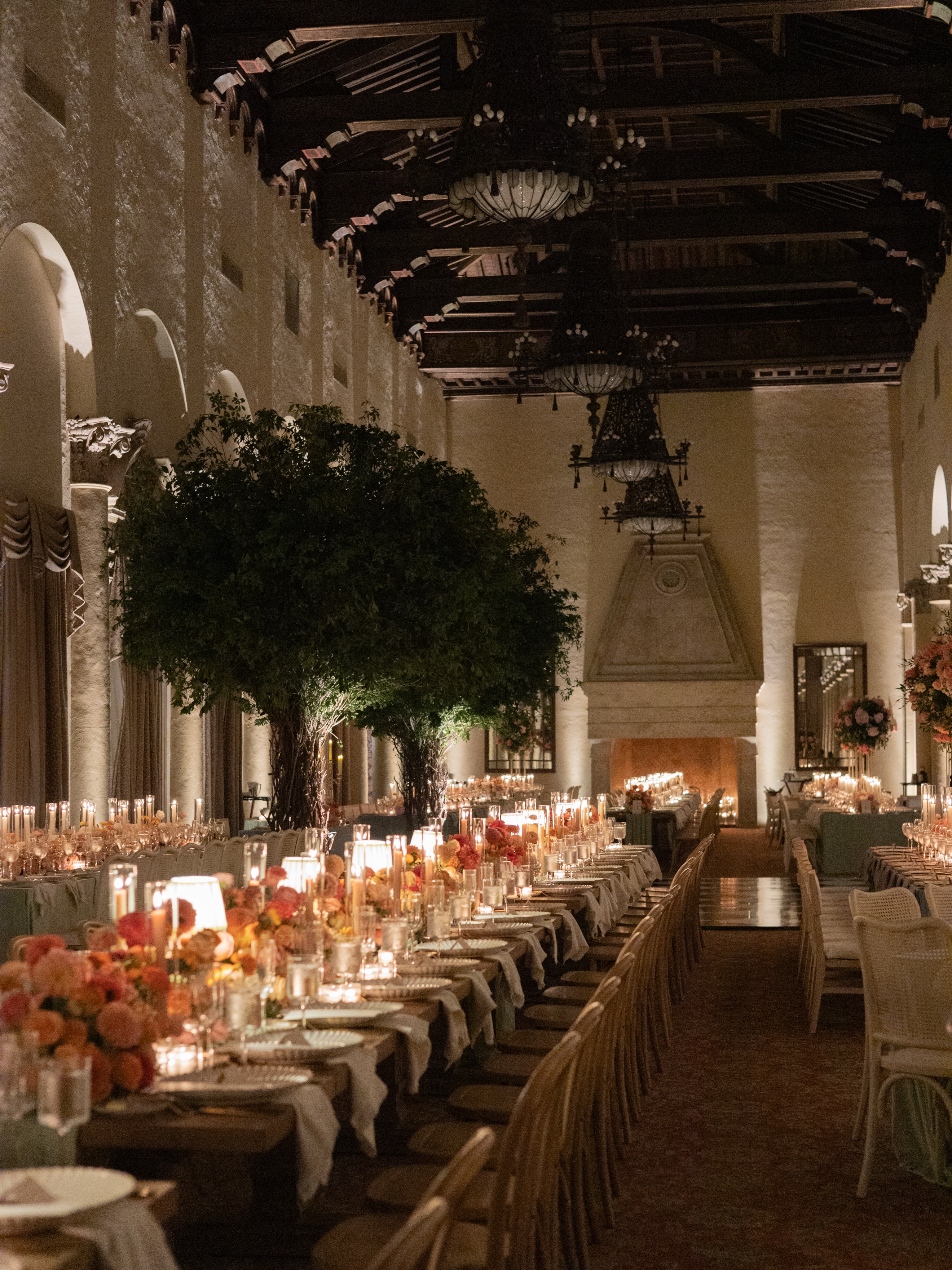 We’re never ever ever ever ever getting over this wedding!! All the colors, feels, and flowers we love. A perfect night full of color!🩷💛🧡❤️💚
#JVWPiPhonePictures
Venue: @thebiltmoremiami @biltmoreweddingsmiami
Wedding Planner: @jvweddingplanning
Bridal Valet: @blessthedressofficial
Photographer/Videographer: @sushdigitalmedia
Florist/Rentals: @petalprod
Band/DJ/Production: @aamusicians
DJ: @yayimusic
Makeup/Hair: @theclyque
Makeup/Hair: @stylemeelvi
Rentals: @differentlookrentals @nuagedesignsinc @bbjlatavola @chromeeventfurnishing
Transportation (Bride): @floriansclassics
Transportation: @305miabus
Desserts: @gabrielabergoderi
Cake: @earthandsugar
Church: @cotlf
Invitations/Stationery: @creativewedding
Power: @encore_global
.
#JVWeddingPlanning #JVWP #LoveJVWP #weddingflowers